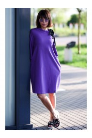 B070 Oversize kleita ar kaklasaites lentes detaļu - violeta krāsā