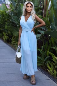  546-2 Pleated dress with a wide belt and neckline - light blue 