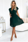  424-6 Chiffon pleated dress with a neckline and frills - green 