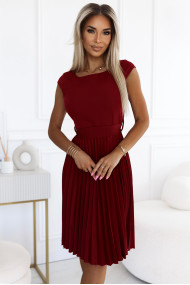  311-15 LILA Pleated dress with short sleeves - color burgundy 