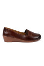 Półbuty damskie slip-on z fakturowanym noskiem