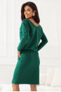  189-13 Long-sleeved sweatshirt dress with pockets comfortable cut with a neckline at the back green 