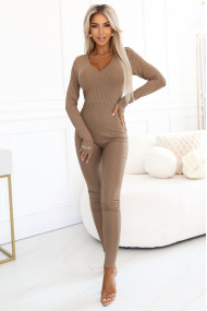 619-1 Comfortable and elegant ribbed women's jumpsuit with a neckline - mocha mousse 