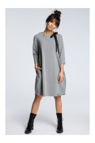 B070 Платье оверсайз с завязывающейся лентой - серый