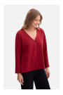 B304 Knit V-neck pullover top - maroon
