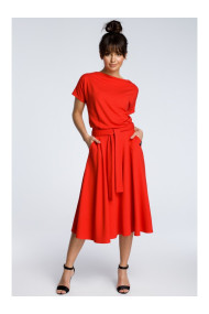 B067 Flared dress - red