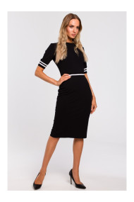 M461 Svīteru kleita ar svītrainu rievotu apdari - melna