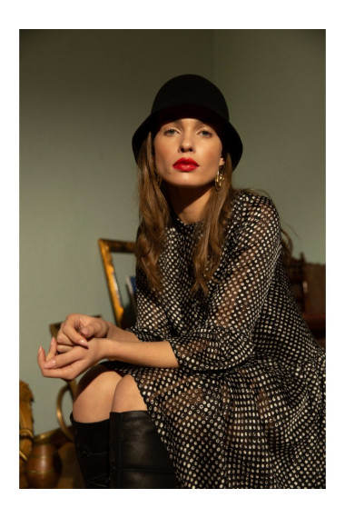 S237 The neck chiffon dress with irregural print - model 1