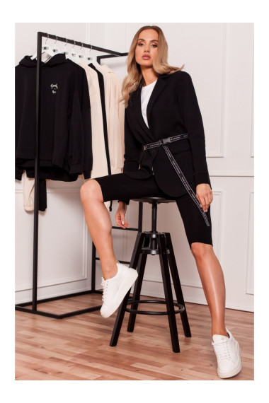 M593 Cycling-Type Shorts - black