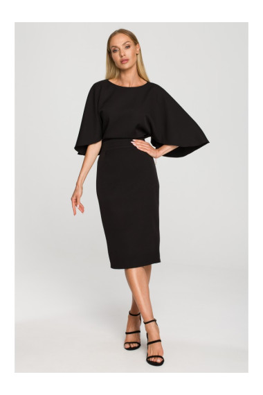 M700 Apmetņa kleita ar kimono piedurknēm - melna