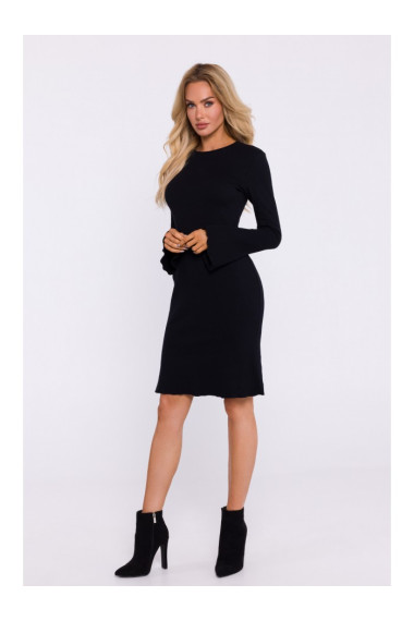 M821 Trikotāžas kleita ar platām piedurknēm - melna