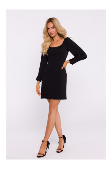 M836 Mini kleita ar kvadrātveida izgriezumu - melna