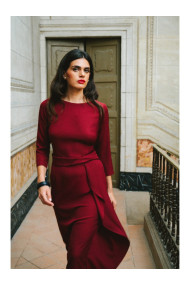 S425 Dress with ruffle detail - maroon